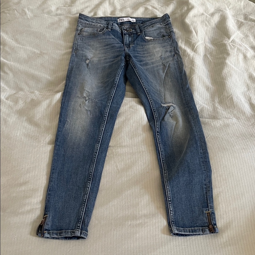 Zara Distressed Denim Skinny Jeans